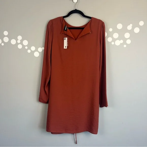 NWT SugarLips Fire Island Long Sleeve Ruched Dress Size Medium - Picture 8 of 11